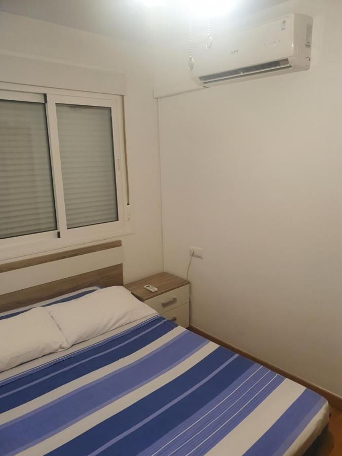 1f, Aire Acondic, 80m2, 2 Dormitorios, 4 Huespedes, Wifi Gratis Apartment La Línea de la Concepción